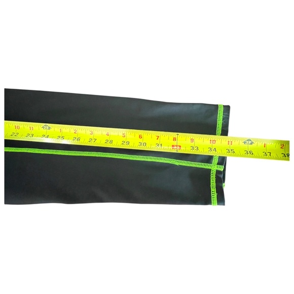 Under Armour Men’s XXL ColdGear ¼ Zip Pullover Black Neon Green Athletic Top EUC - Picture 13 of 14